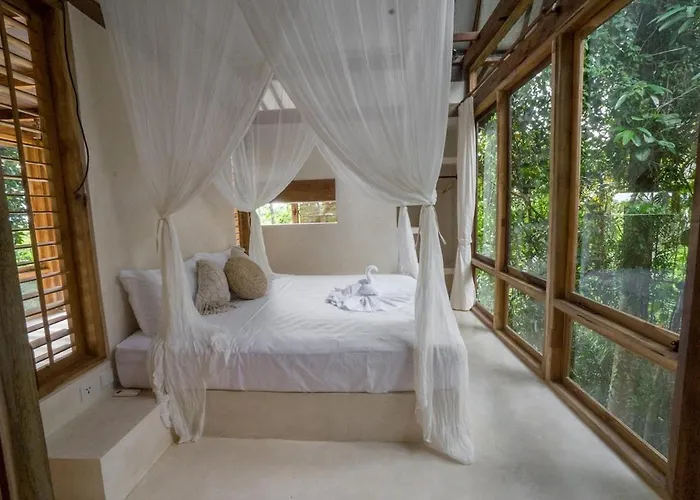 Cahaya Tree-house At Inspirit * Ubud